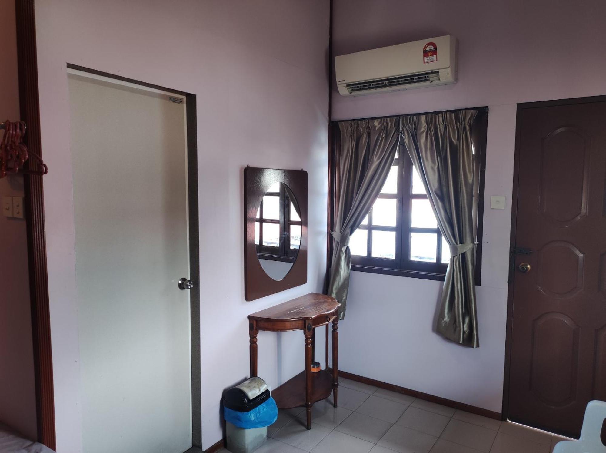 Horizon Inn Kampung Teluk Nipah Buitenkant foto