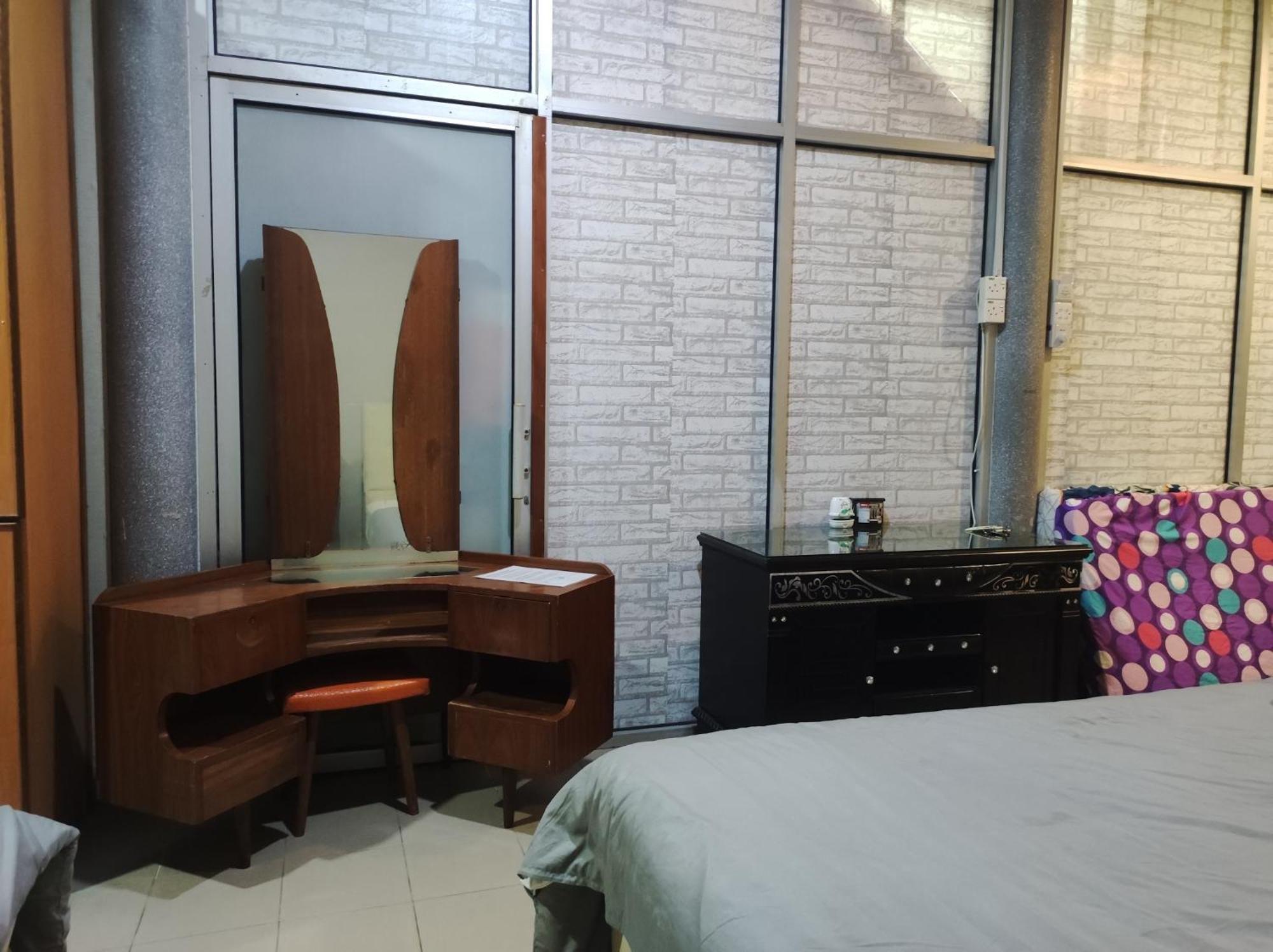 Horizon Inn Kampung Teluk Nipah Buitenkant foto